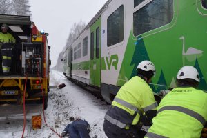 VR:n raivausjoukot vauhdissa. Kuva: Pohjois-Karjalan pelastuslaitos / Raide2016